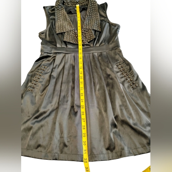 LuxeXXI | Timeless Classic Edgy Metallic Olive Studded Drop V Neck Dress | Med - Picture 9 of 16